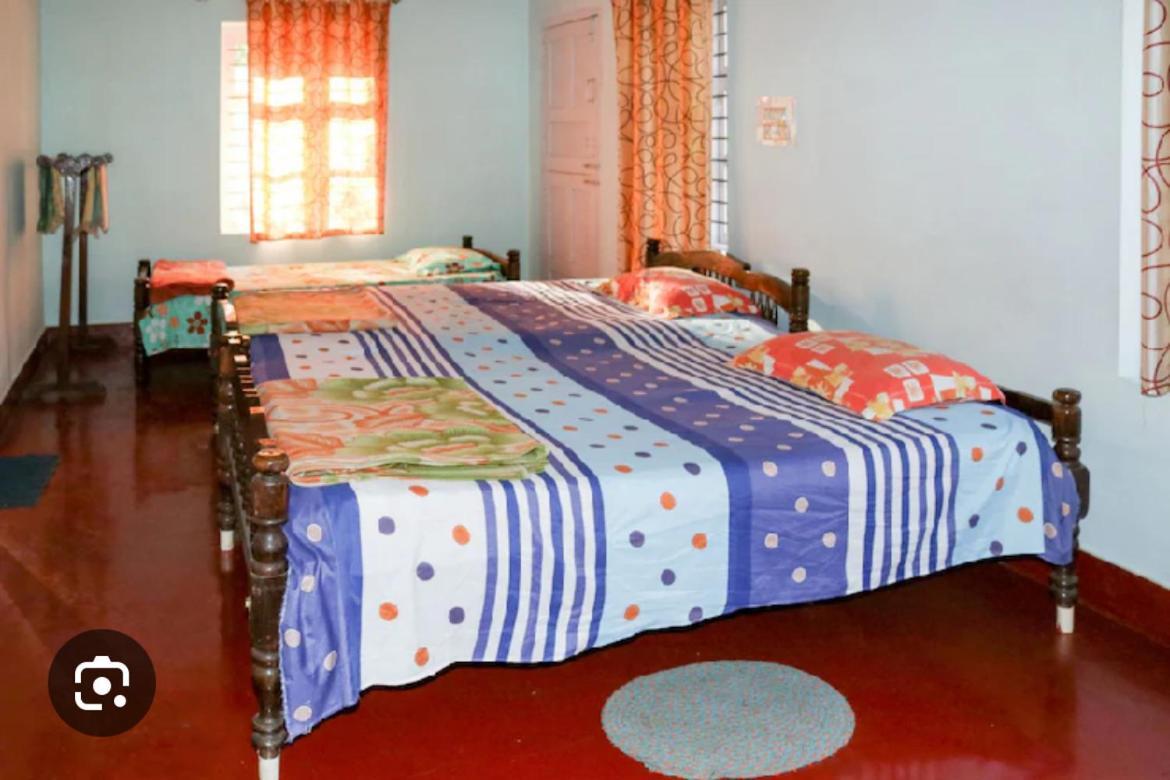 Coorg Naladi Holidays Kakkabe ภายนอก รูปภาพ
