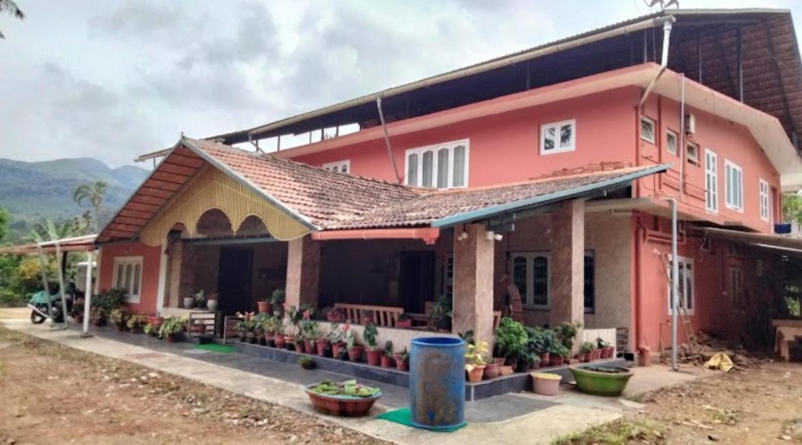 Coorg Naladi Holidays Kakkabe ภายนอก รูปภาพ