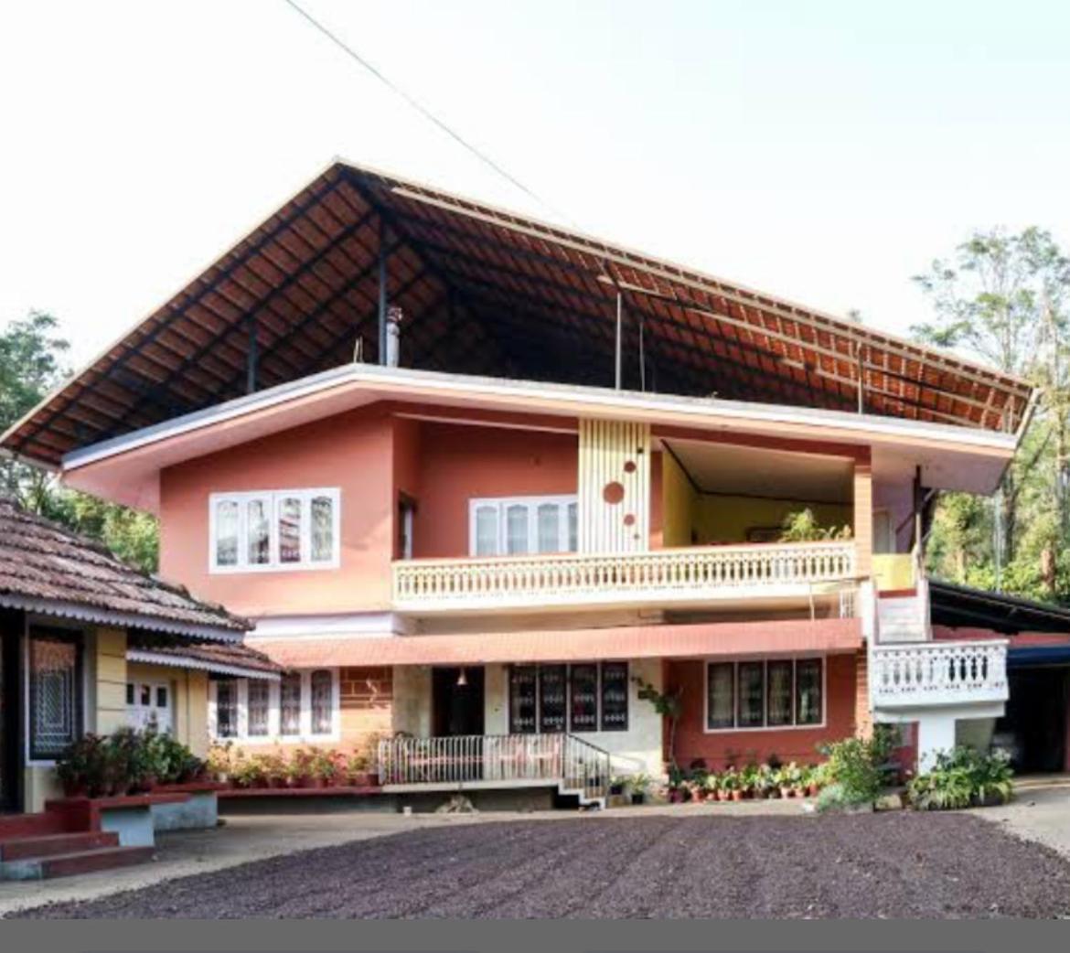 Coorg Naladi Holidays Kakkabe ภายนอก รูปภาพ